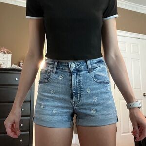 American Eagle Light Blue Super Stretch Jean Shorts with Daisy Floral Pattern
